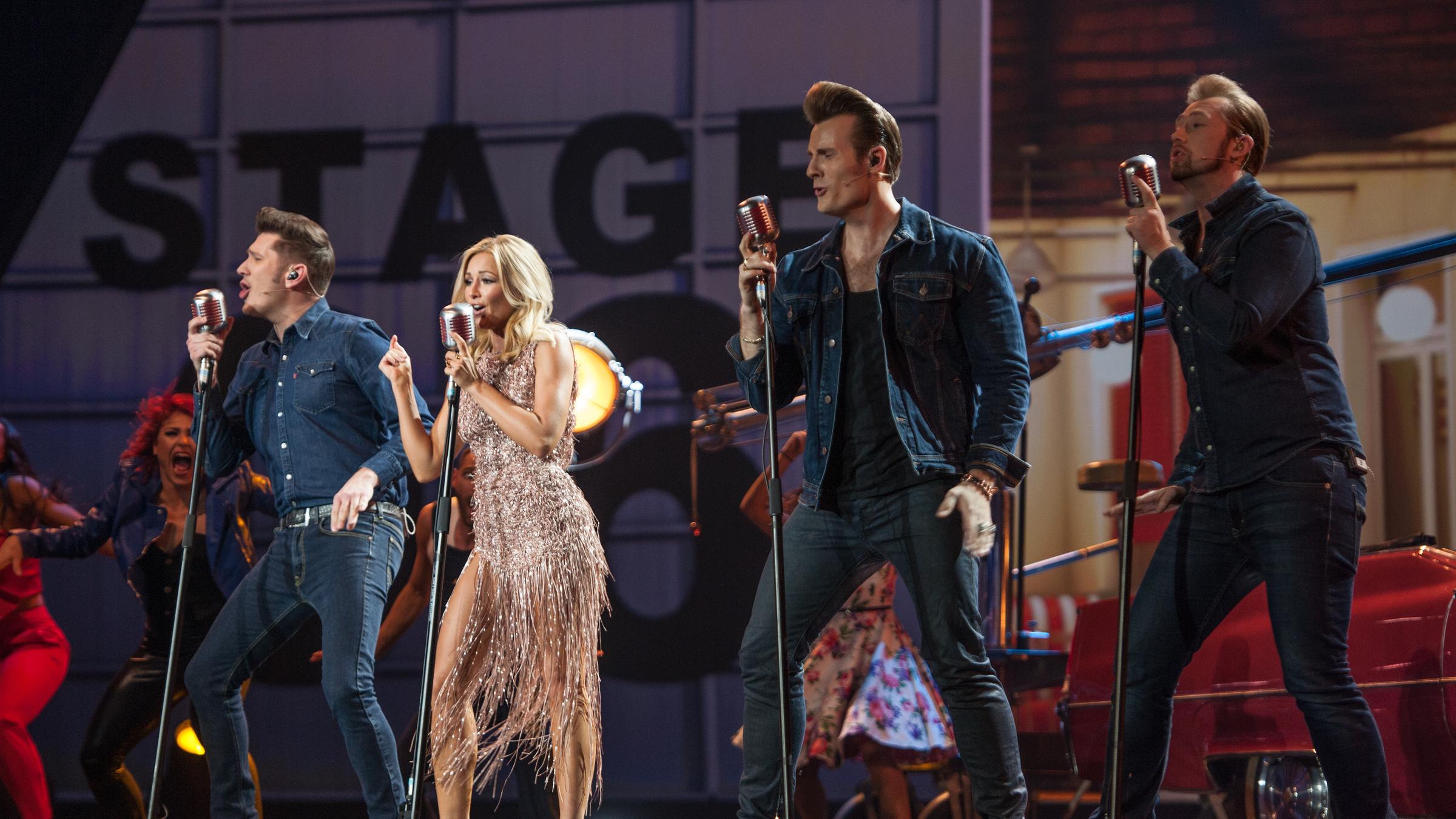 "Die Helene Fischer-Show": Baseballs und Helene Fischer - Atemlos durch die Nacht.