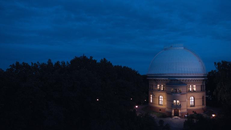 "Terra X: Faszination Universum - Eine Frage der Zeit": Großer Refraktor auf dem Potsdamer Telegrafenberg.