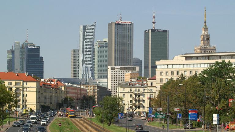 "Kulturrevolution auf polnisch" - 3. Die Skyline von Warschau.