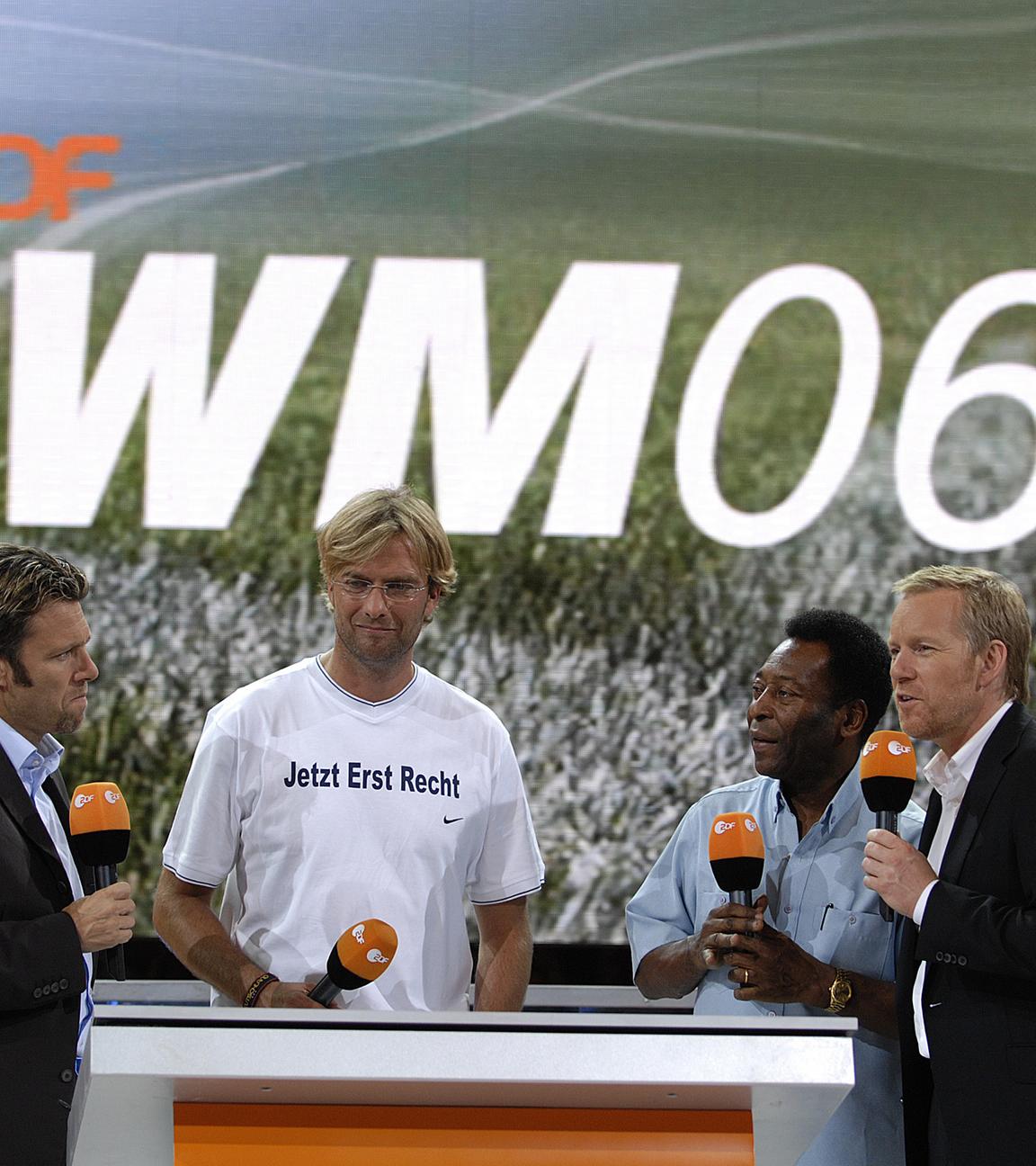 FIFA Fußball WM 2006:  Urs Meier, Jürgen Klopp, Pelé und Johannes B. Kerner