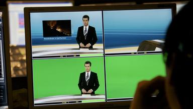Virtuelles Nachrichtenstudio: Monitor in der Regie