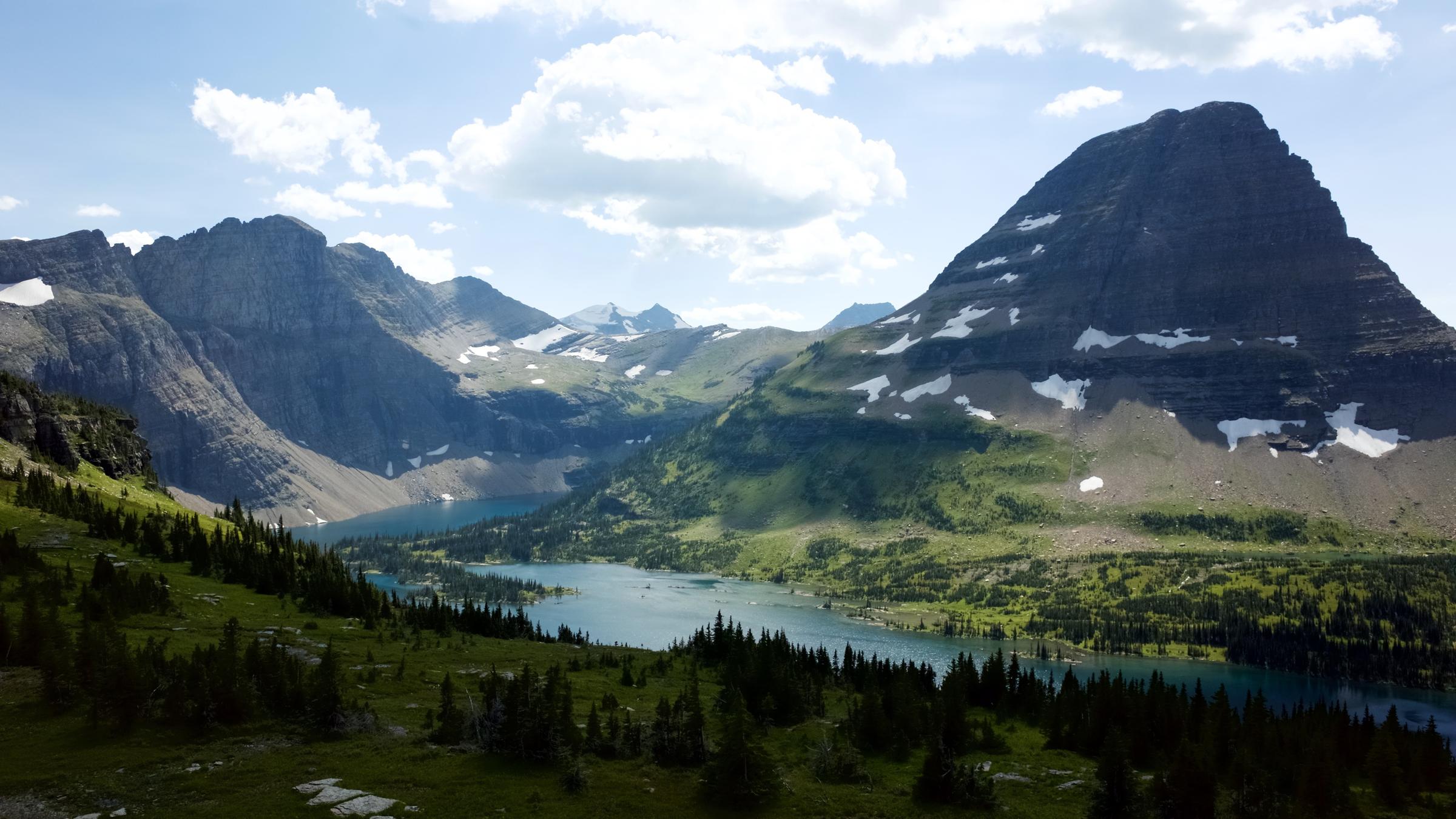"Im Zauber der Wildnis - Die Krone Nordamerikas: Der Waterton Glacier National Park": Der „Hidden Lake“ im Glacier National Park in Montana.