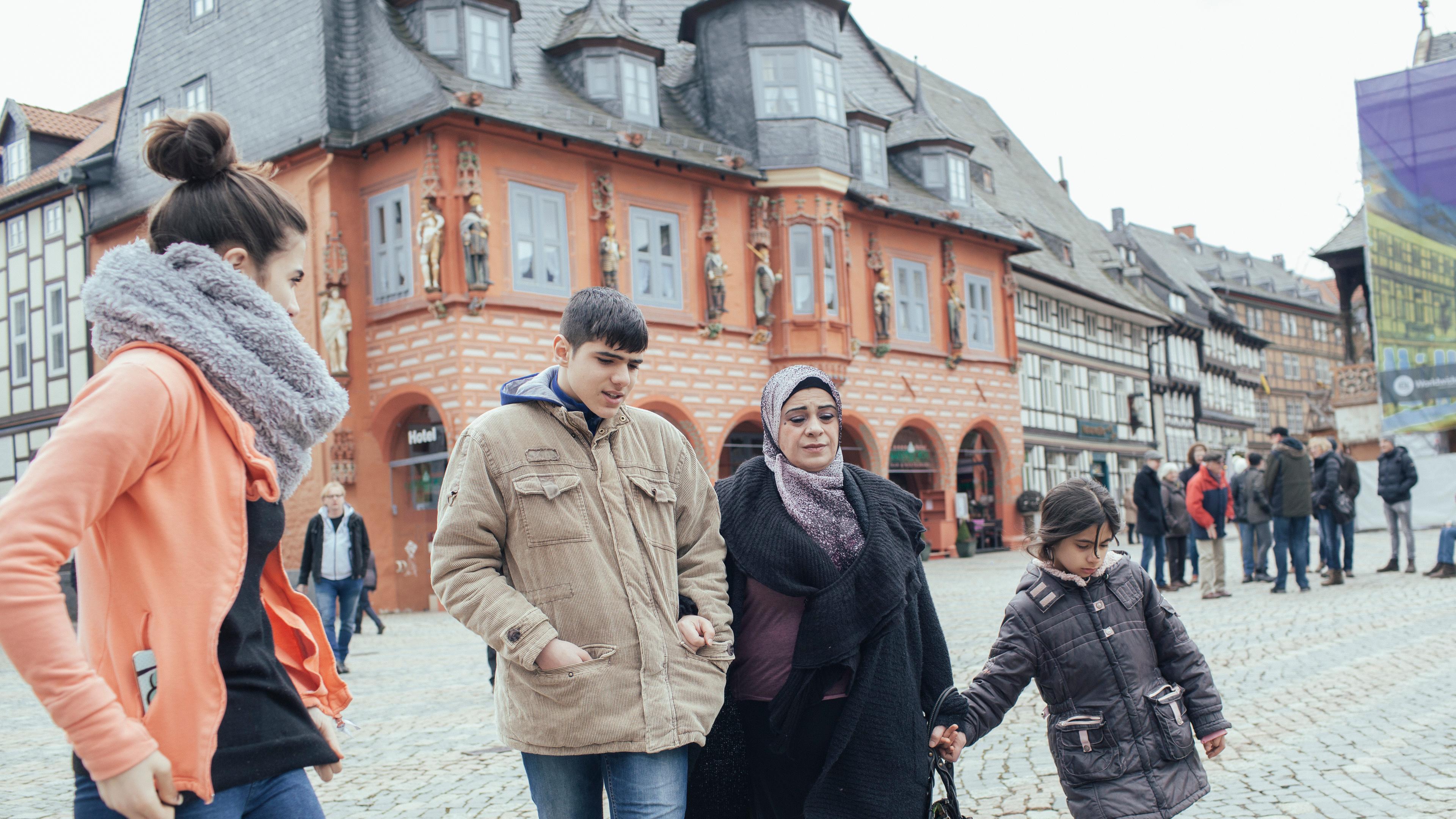 Das Schicksal der Kinder von Aleppo: Neue Heimat: die Familie Qasmo aus Aleppo in Goslar.