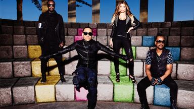 Pop Around The Clock - The Black Eyed Peas: Live From Sydney To Vegas