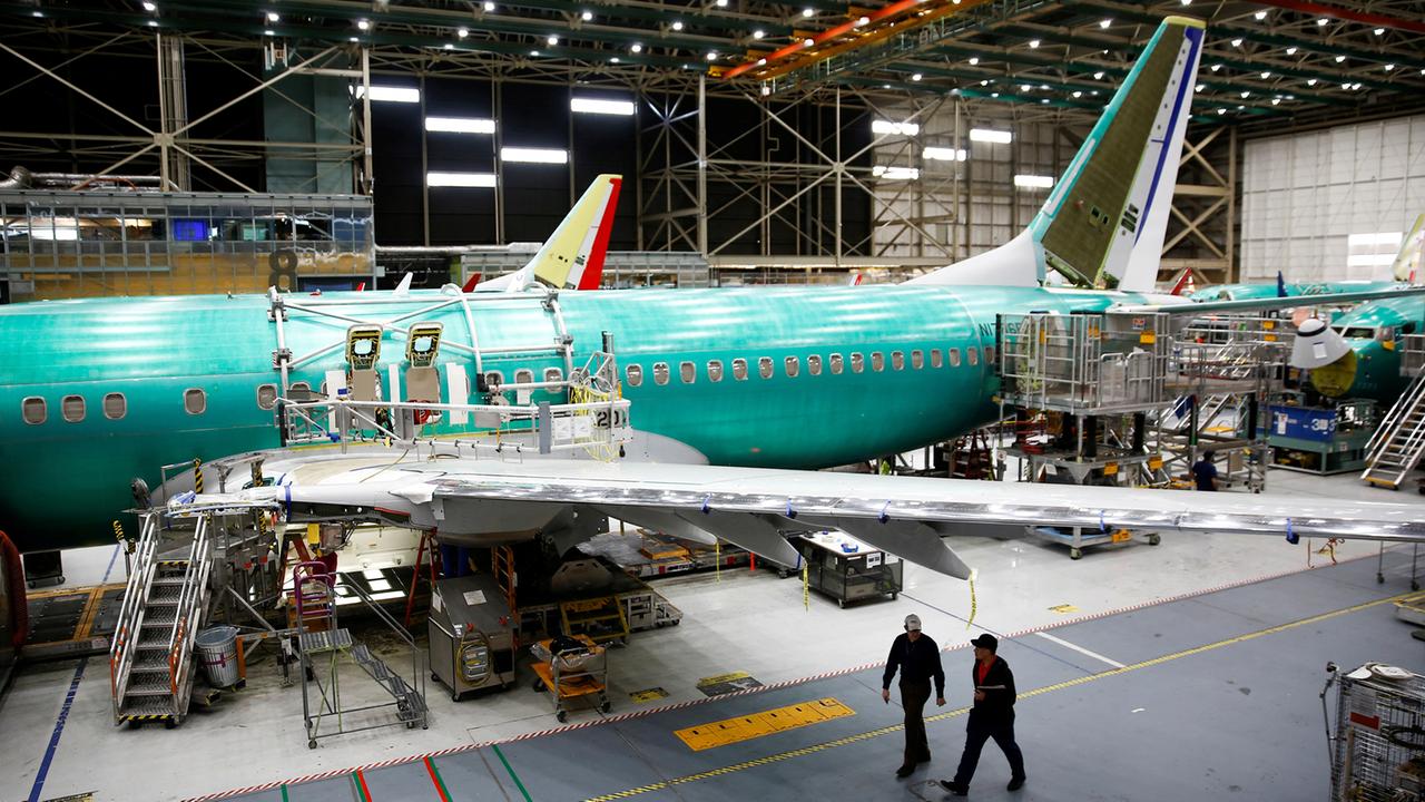 Flugzeugbauer Boeing meldet Probleme: Fehler bei 737 Max - ZDFheute