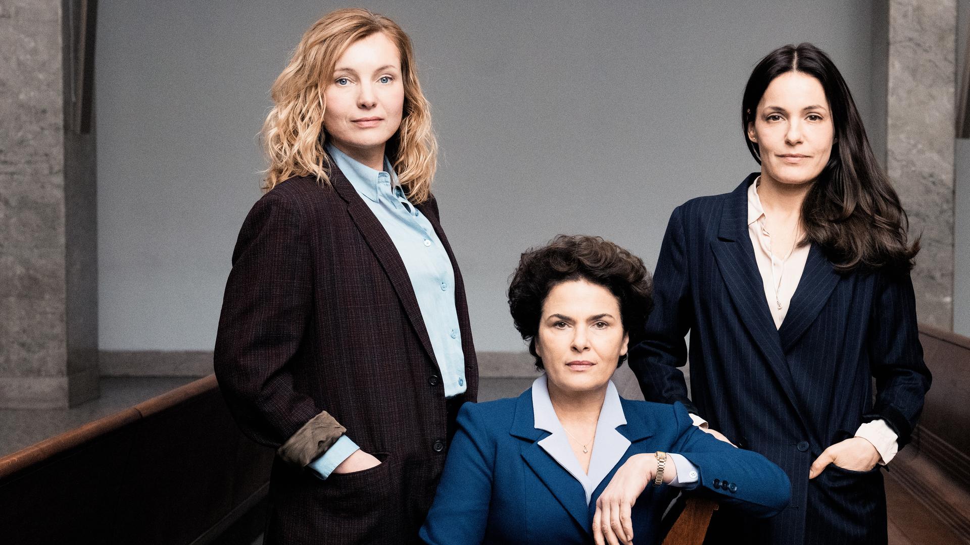 "Preis der Freiheit": Die drei Schwestern Lotte Bohla (Nadja Uhl), Margot Spindler (Barbara Auer) und Ina Winter (Nicolette Krebitz).