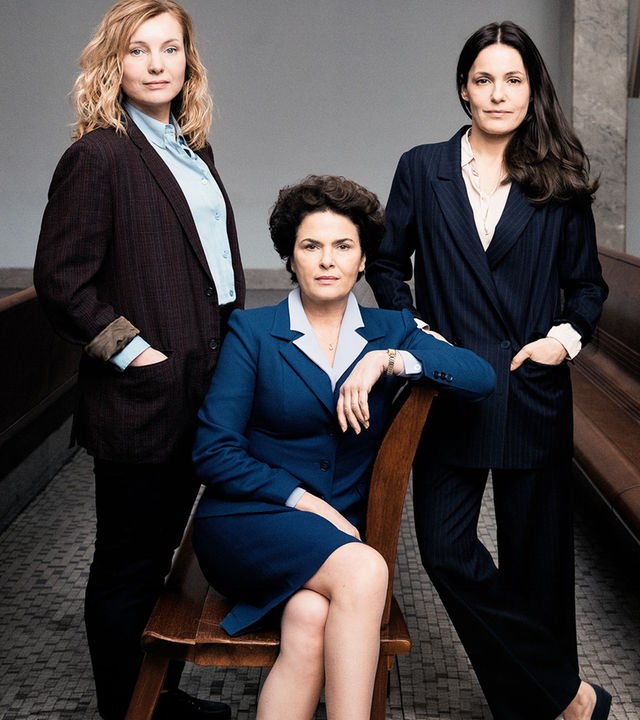 "Preis der Freiheit": Die drei Schwestern Lotte Bohla (Nadja Uhl), Margot Spindler (Barbara Auer) und Ina Winter (Nicolette Krebitz).