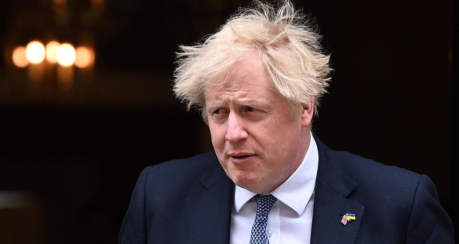 Der ehemalige britische Premierminister Boris Johnson verlässt die Downing Street 10 in London, Großbritannien, 26. Mai 2022. 