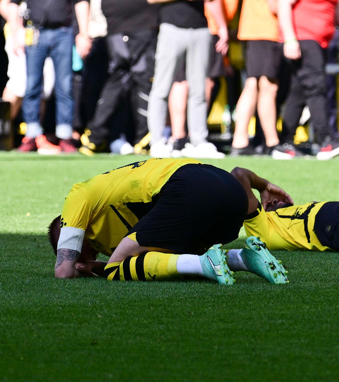 Dortmunder enttäuscht nach dem Bundesligaspiel zwischen Borussia Dortmund und Mainz 05 in Dortmund, Deutschland, 27. Mai 2023.