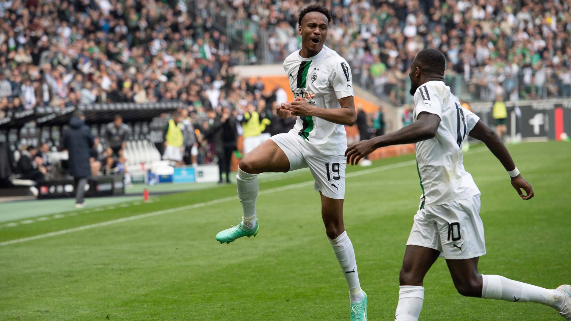 Nathan Ngoumou beim Torjubel