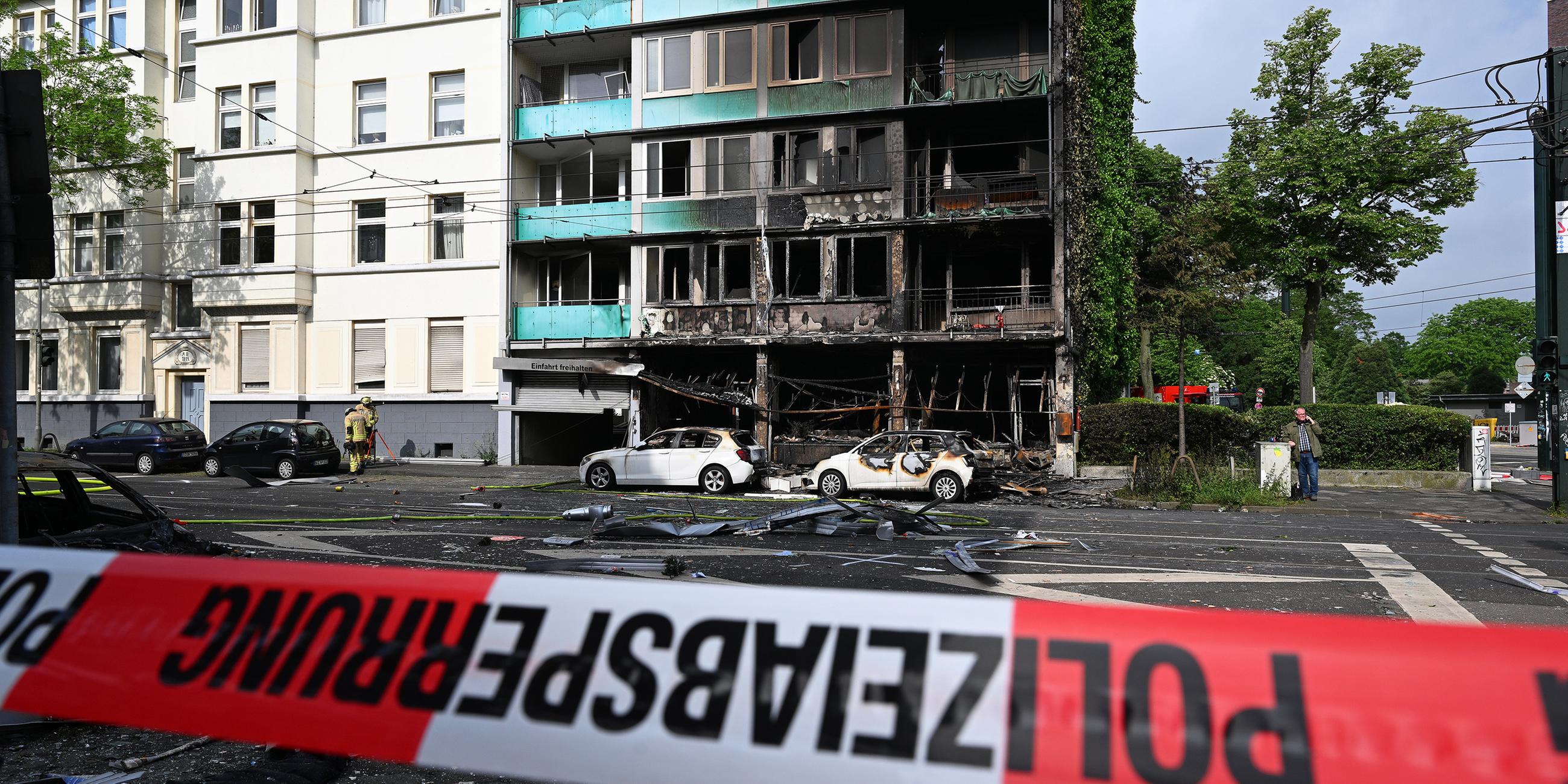 Feuer in einem Kiosk ist Ursache für den Brand in einem Wohnhaus in Düsseldorf
