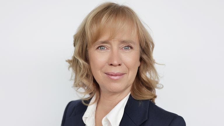 Porträt der ZDF-Landesstudioleiterin in Hamburg Britta Hilpert