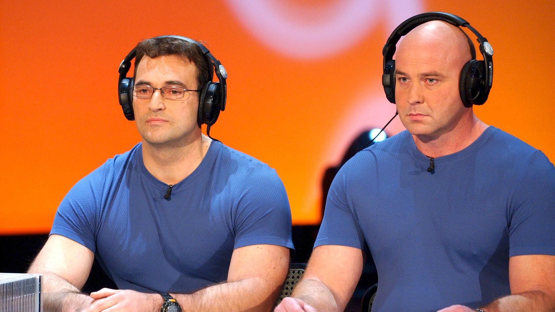 Die "Brustmuskelzucker" Stefan Bakker und Andreas Koch bei "Wetten, dass..?"