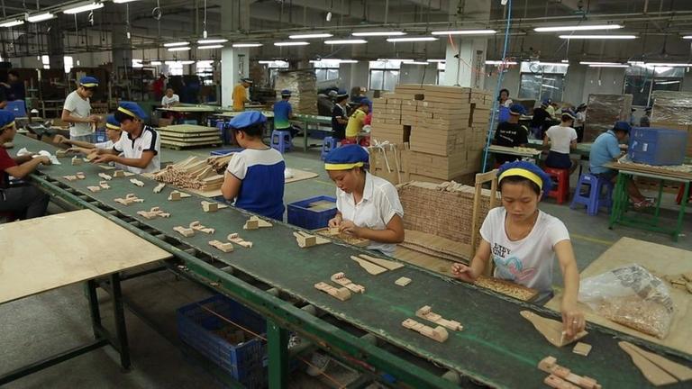 Auch Holzspielzeug kommt aus chinesischen Fabriken.