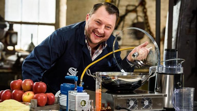 Der Koch und Lebensmitteltechniker Sebastian Lege enth�llt die Geheimnisse der industriellen Lebensmittel-Herstellung.