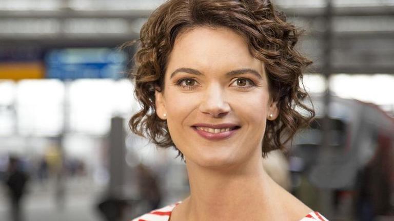 Lena Ganschow präsentiert die dreiteilige "Terra Xpress"-Reihe "Was ist hier im Sommer los?" mit Tipps f�r alle, die in den Ferien hierzulande etwas Besonderes unternehmen wollen.