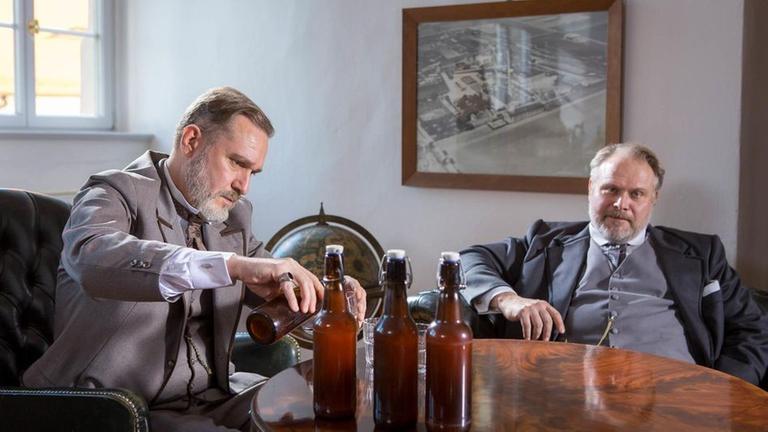 Deutsche Brauer in den USA: Carl Conrad und Adolphus Busch beim Erfinden der Biermarke "Budweiser".