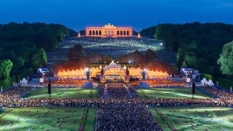 Die traumhafte Kulisse im Schlosspark Sch�nbrunn
