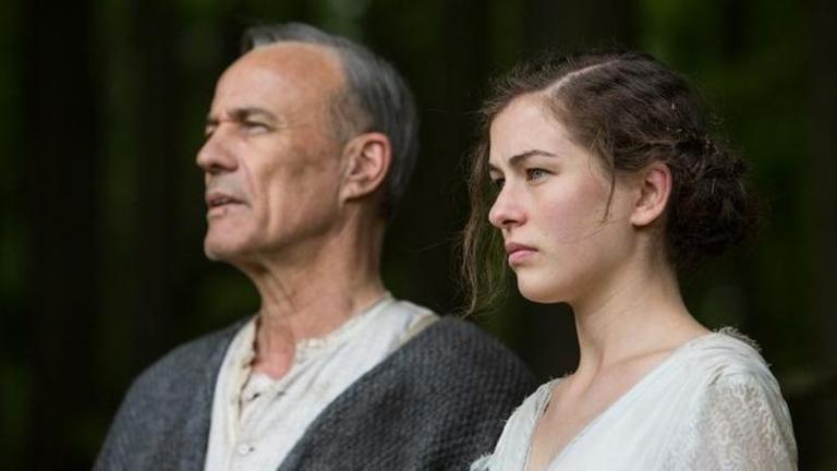 Georg von Striesow (Heiner Lauterbach) und Tochter Anna (Henriette Confurius)
in Verbindung mit der Sendung bei Nennung ZDF/Dusan Martincek, Luk�s Zentel