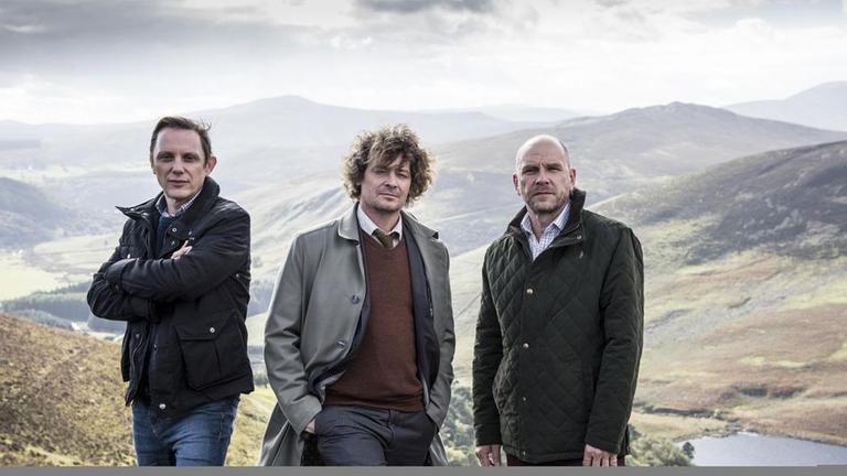 Alfred Wiggins (Arndt Schwering-Sohnrey, li.), Richard Jury (Fritz Karl, Mitte), Melrose Plant (G�tz Schubert, re.).