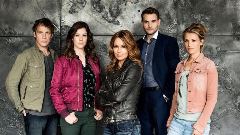 Pierre Besson, Anne Sch�fer, Christina Plate, Lukas Piloty, Kerstin Landsmann