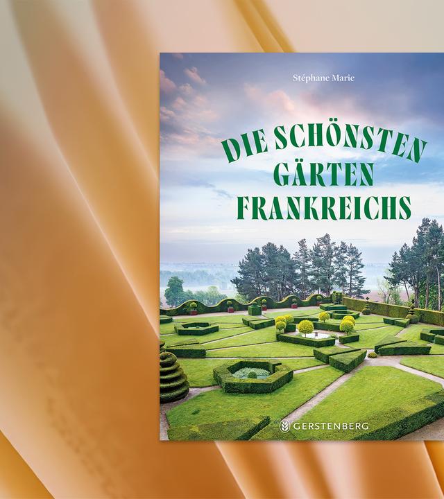 Auf dem Buchcover ist eine streng geometrische Parkanlage zu sehen, die aus exakt beschnittenen Hecken, Rasen und Bäumen besteht.