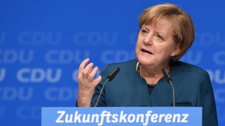 Bundeskanzlerin Angela Merkel (CDU) am 12. Oktober 2015 in Stade.