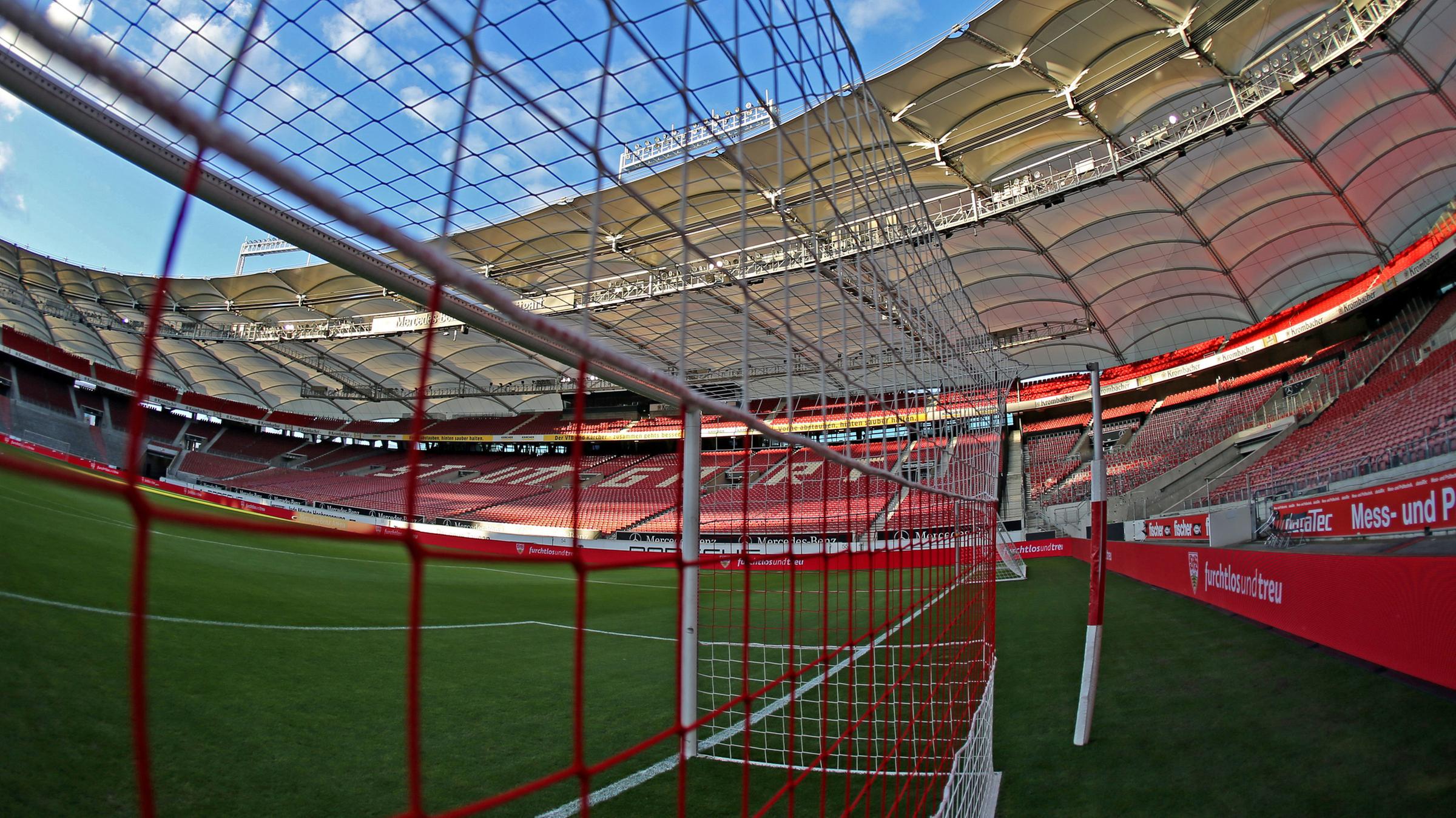 Eine leere Mercedes-Benz Arena am 25.04.2020 in Stuttgart