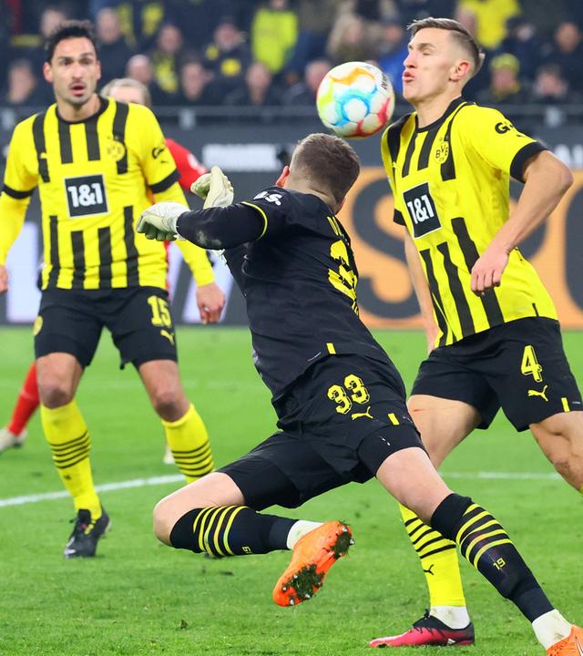 Dortmunder Abwehr in der Schlussphase.