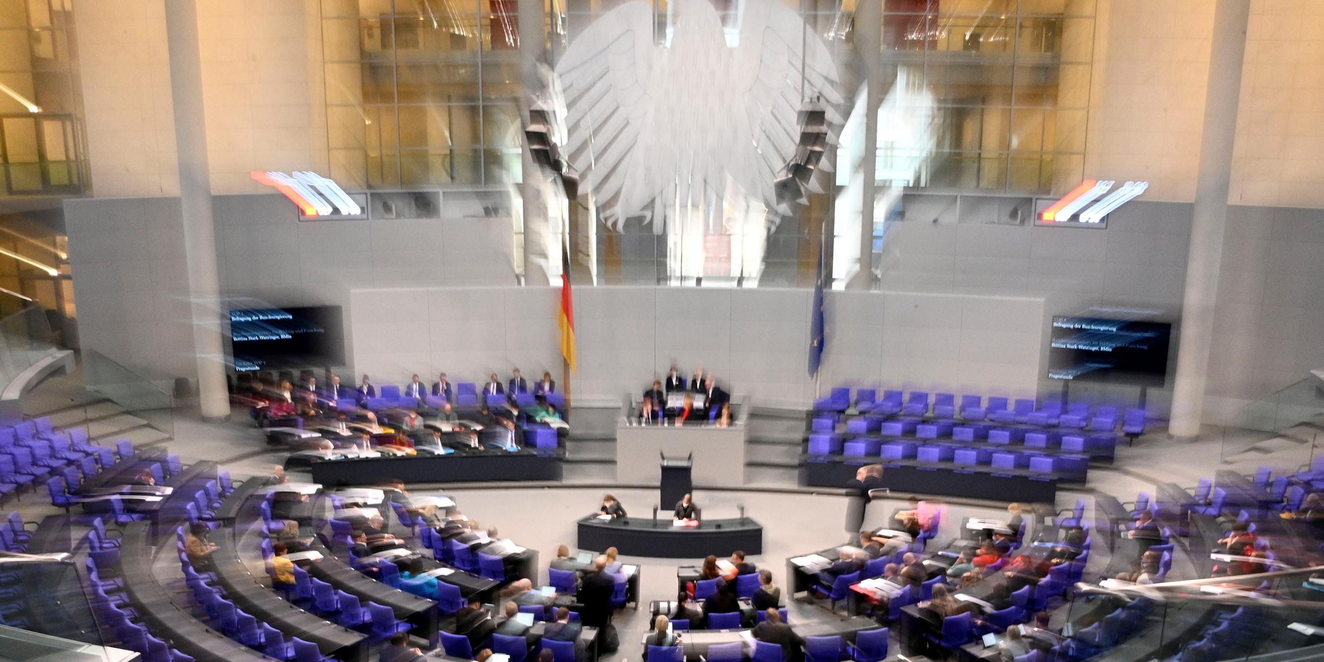 Der Bundestag am 30.11.2022 in Berlin