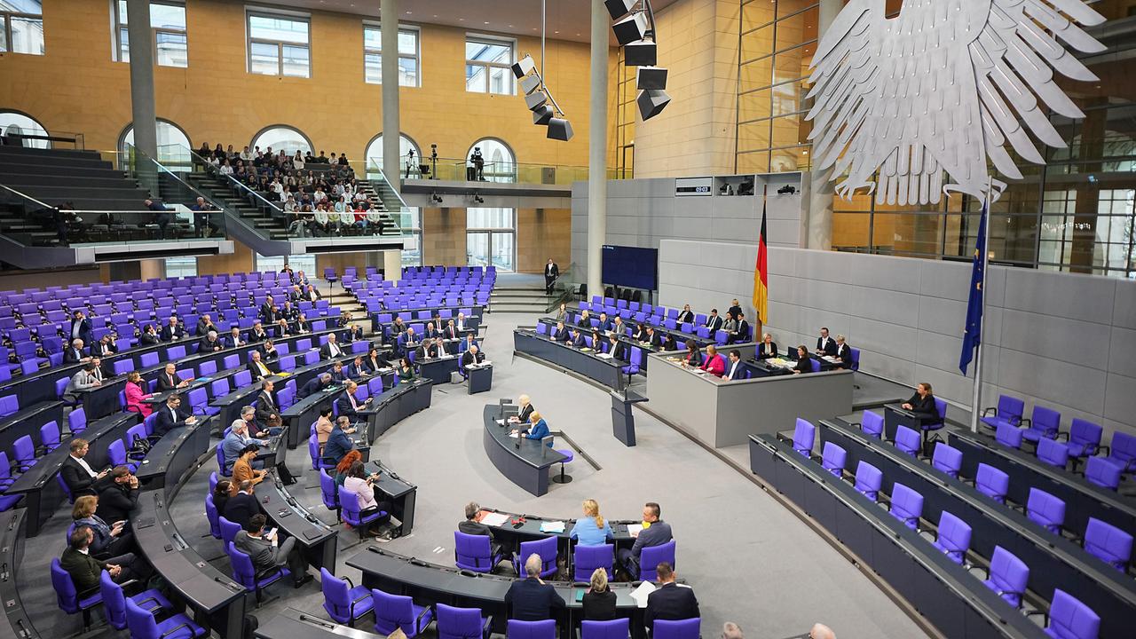 Migrationsgesetz: Krimi um Abstimmung im Bundestag