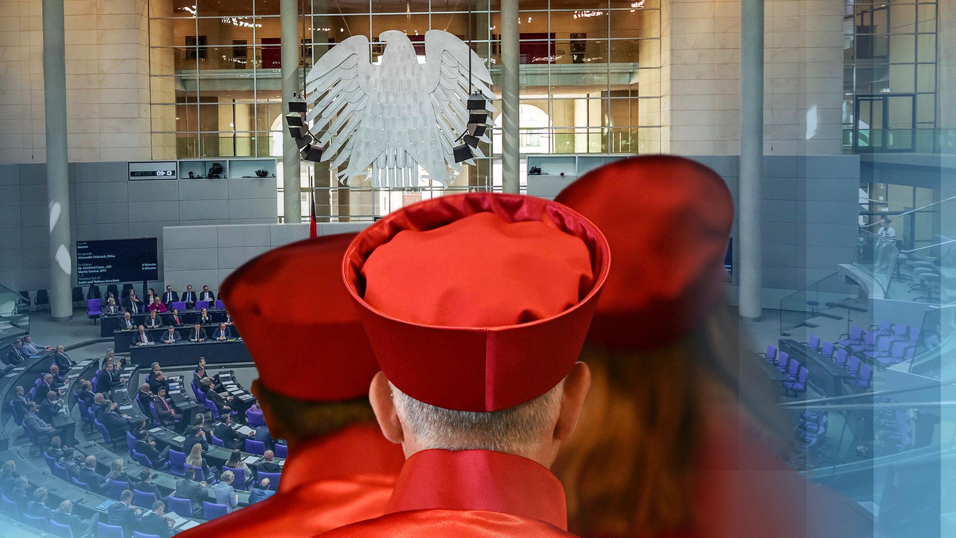 Drei Richter vor einem Symbolbild des Bundestages