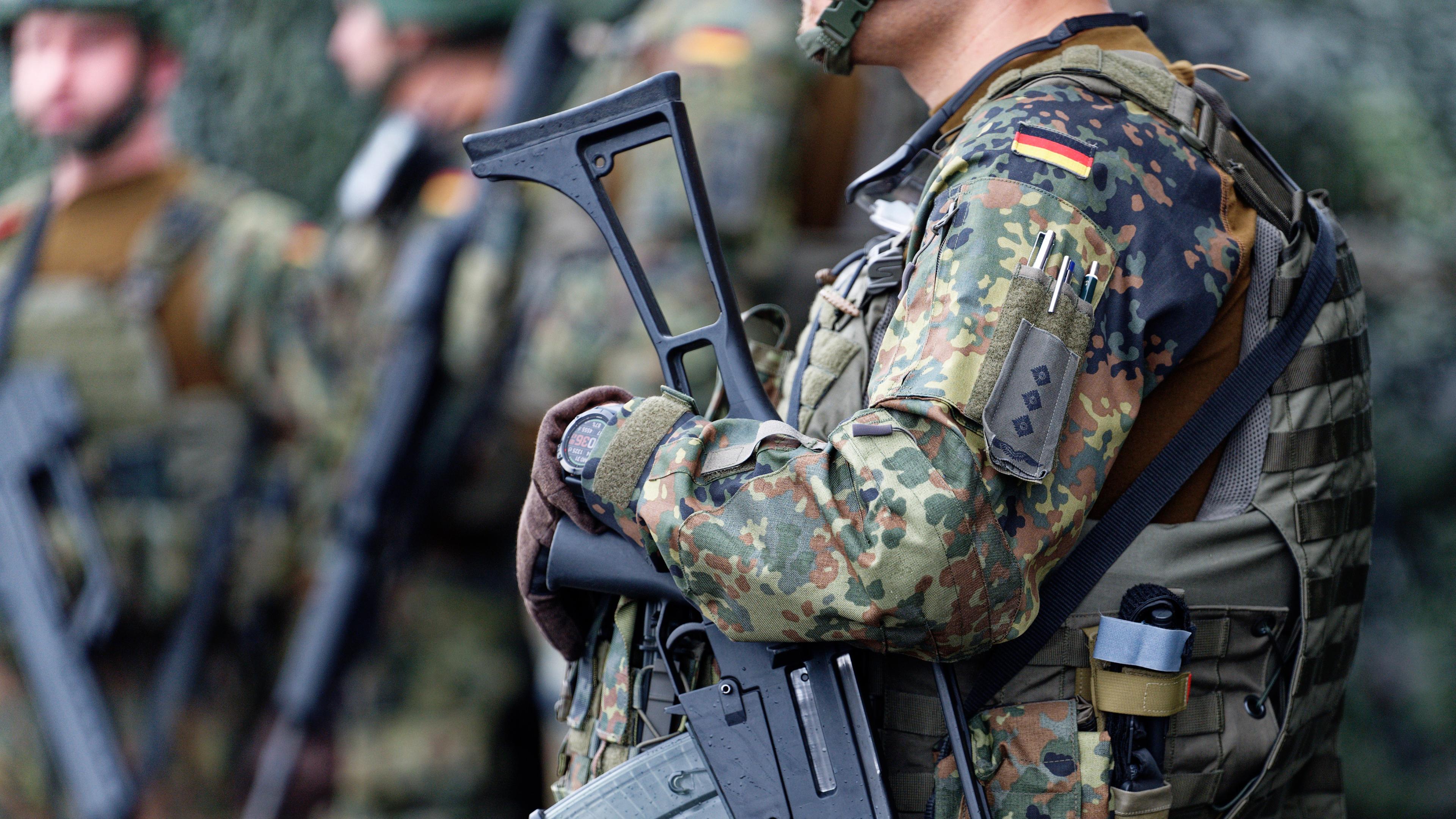 Bundeswehr-Soldaten in Rheinbach (Nordrhein-Westfalen), aufgenommen am 24.10.2023 in Münster