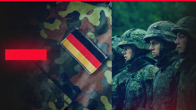 Bundeswehr-Soldat*innen beim Appell