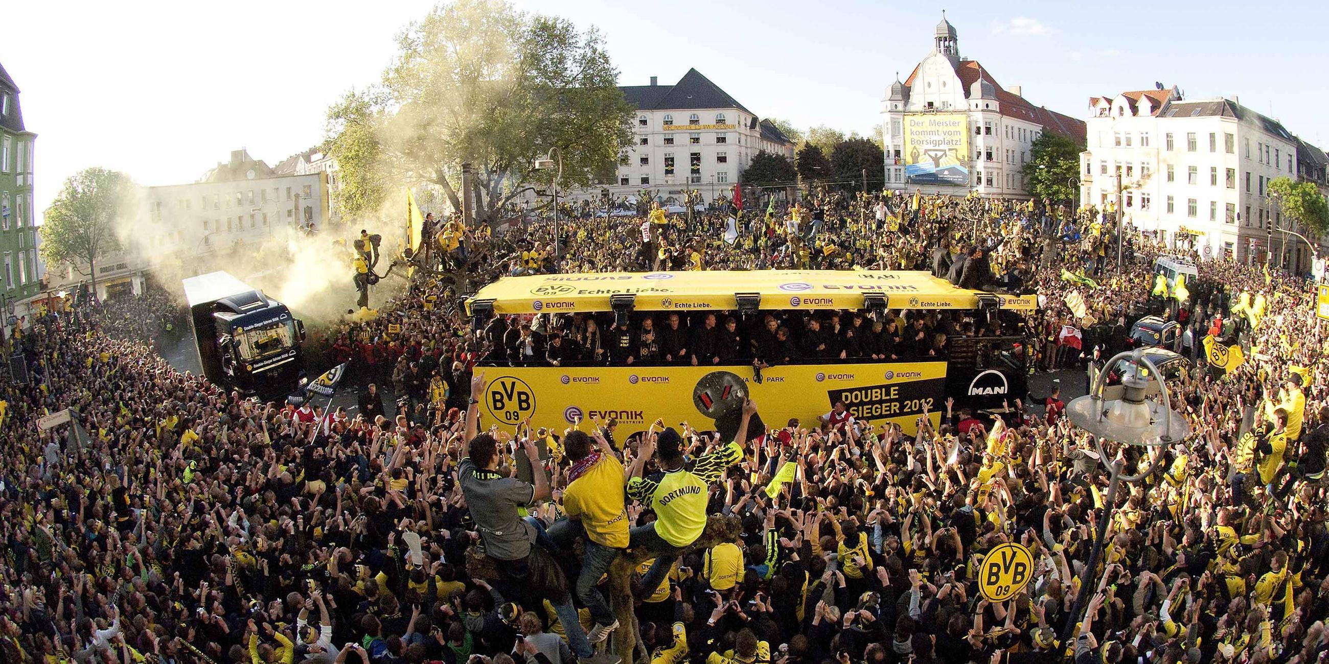 13.05.2012, Dortmund: BVB-Meisterfeier 2012 auf dem Borsigplatz