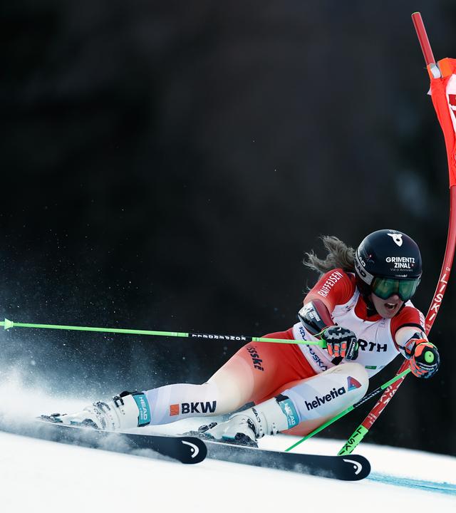 Skirennläuferin Camille Rast (Schweiz) beim Riesenslalom in Kranjska Gora