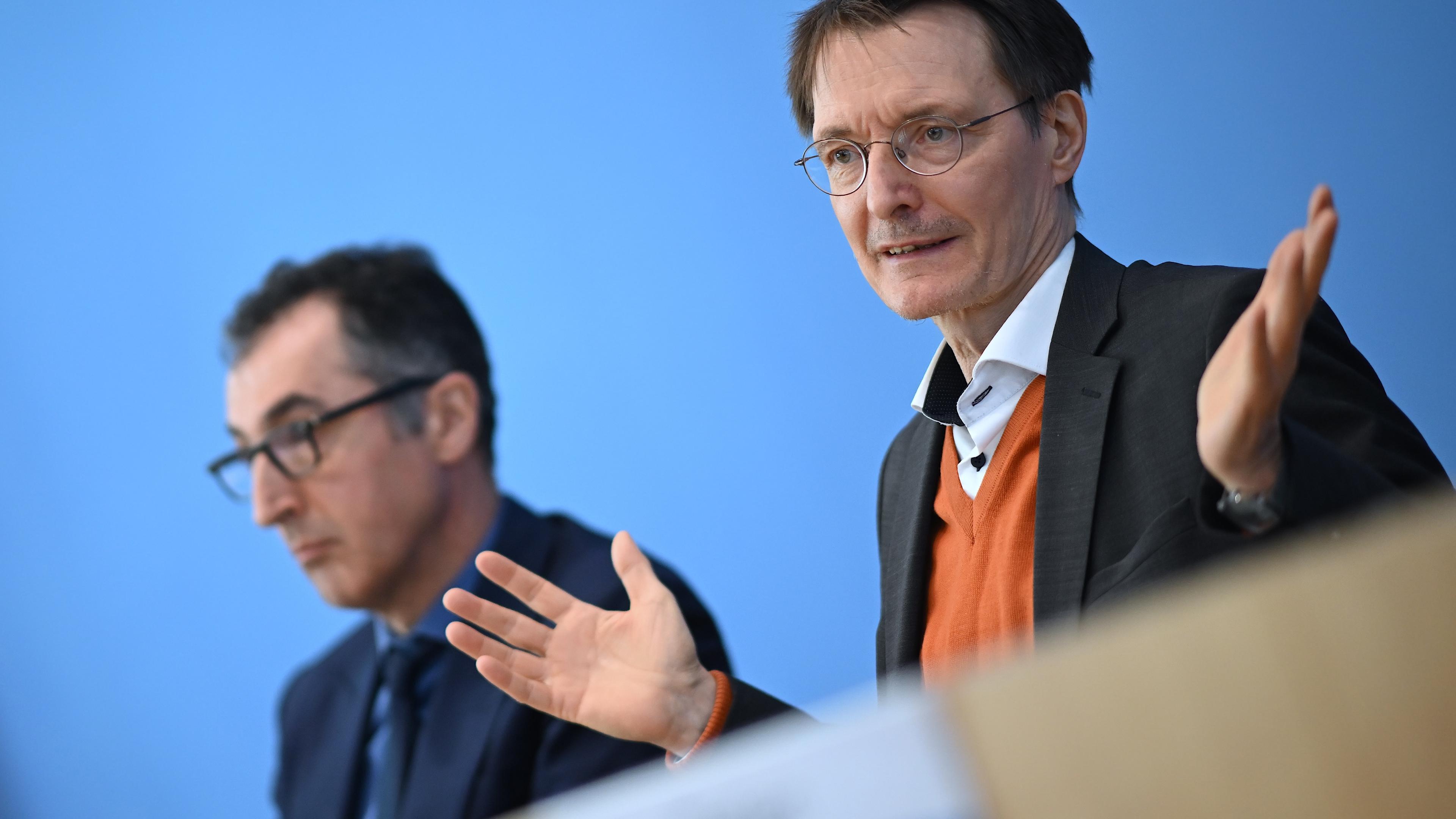 Plattform JuicyFields: Der große Cannabis-Betrug - ZDFheute