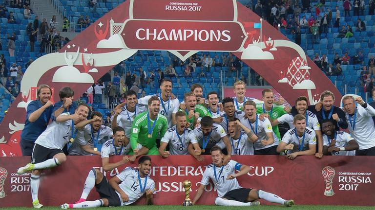 Deutschland gewinnt den Confed-Cup.