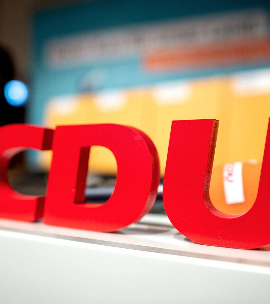 Das Logo mit den Buchstaben der CDU, Archivbild