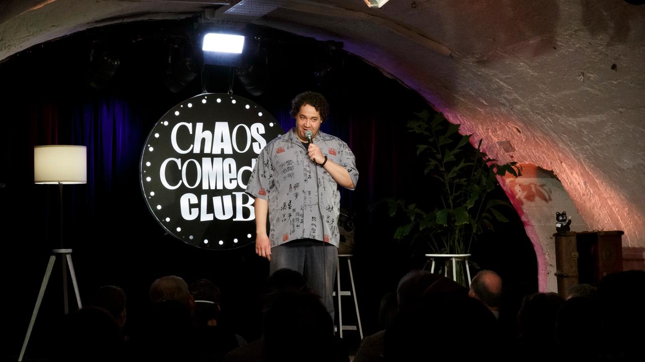 Chaos Comedy Club - ZDFmediathek