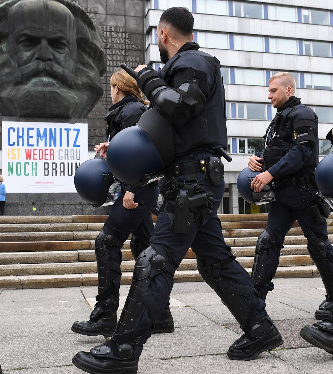 Chemnitz - Polizeikräfte