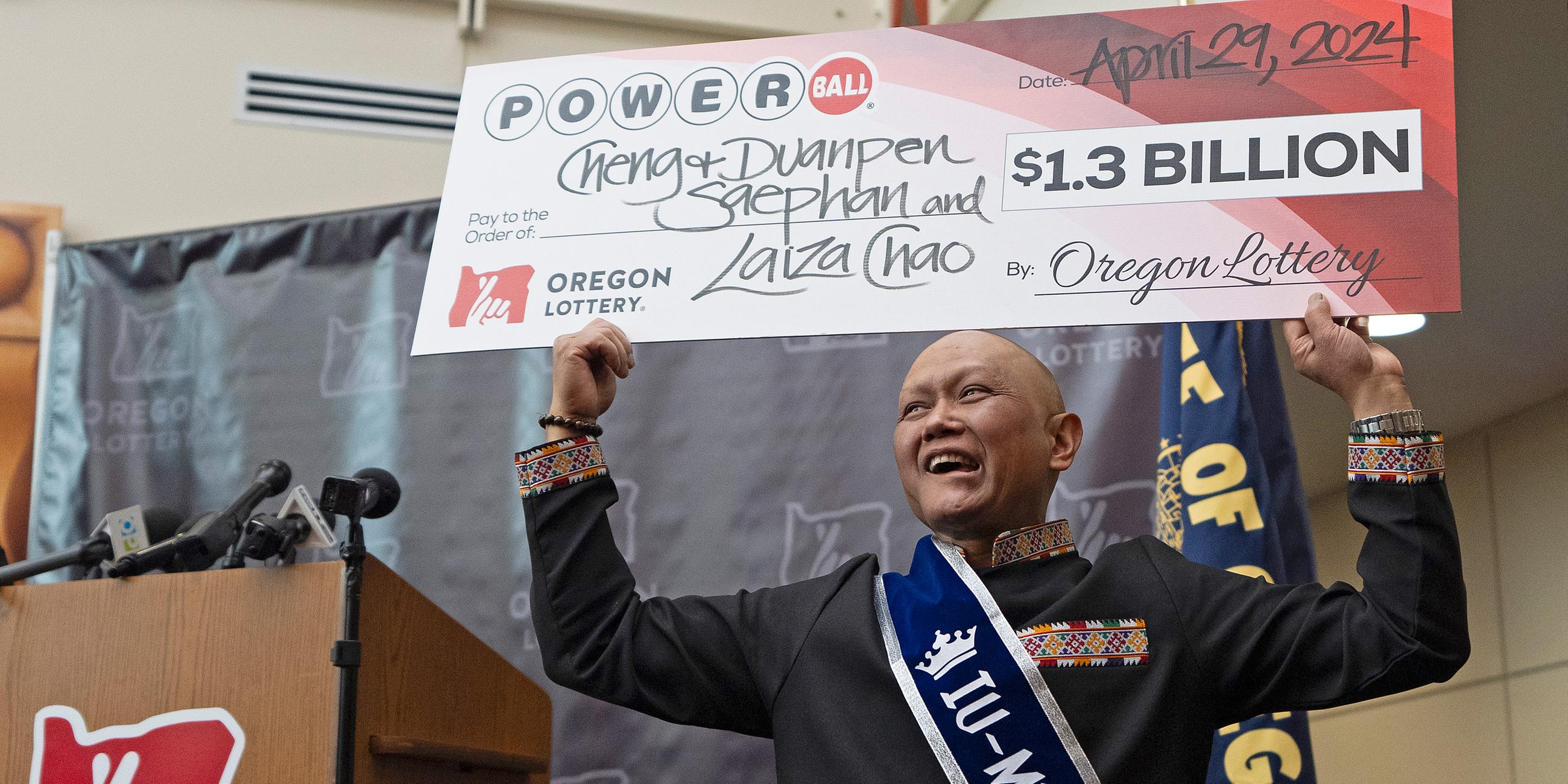 Gewinner des Powerball-Jackpots, Cheng „Charlie“ Saephan, aufgenommen am 29.04.2024 in Salem (USA)