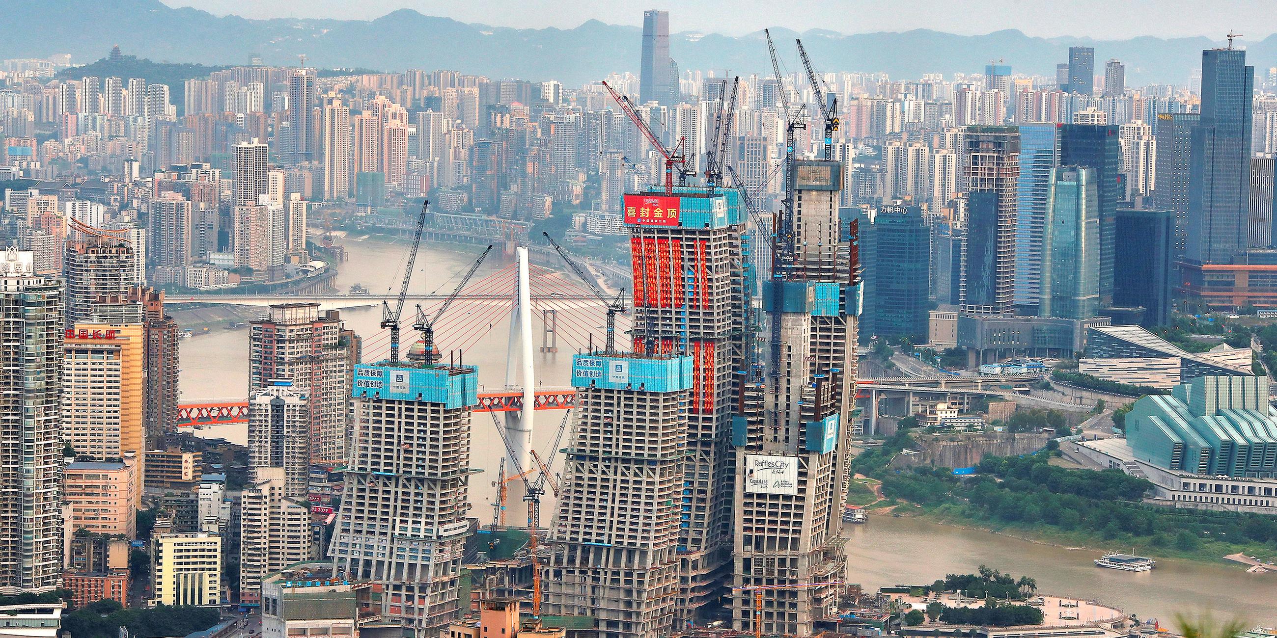 Bau von Hochhäusern in Chongqing, China