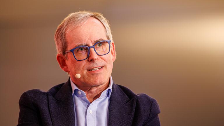 Bayern, München: Christian Wilhelm Erich Haub, Unternehmer und Vorstandsvorsitzender der Tengelmann-Gruppe, aufgenommen bei der Innovationskonferenz "Digital Life Design" (DLD)