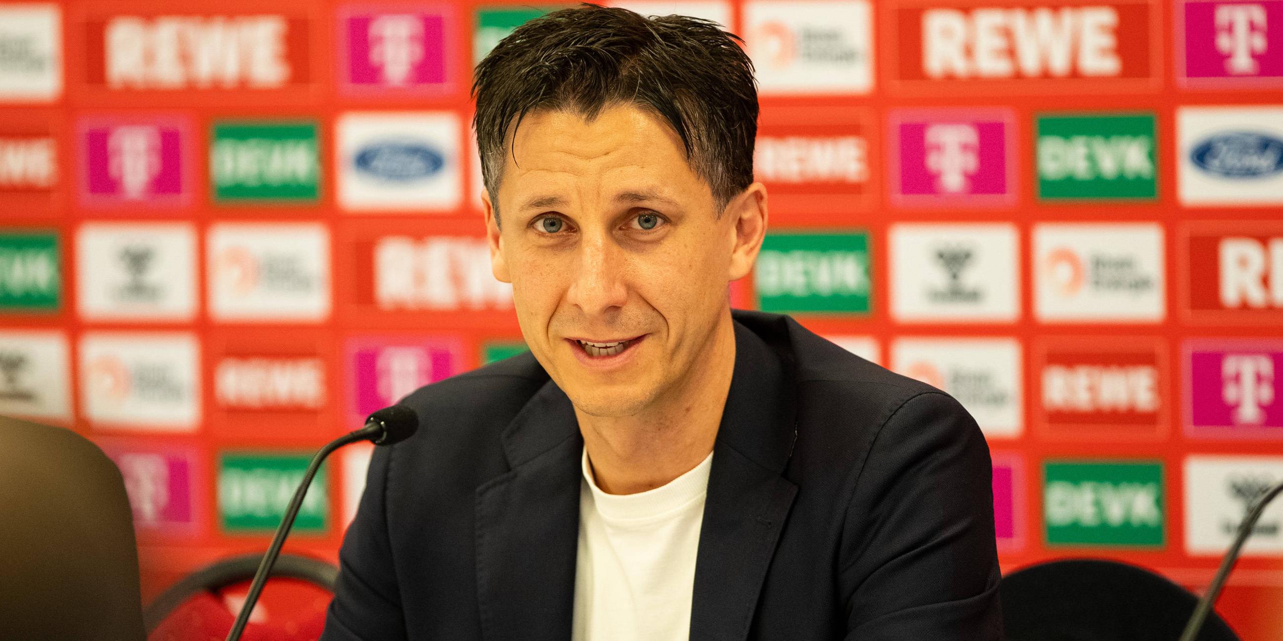 Christian Keller bei der Pressekonferenz des 1. FC Köln am 22.12.2023.