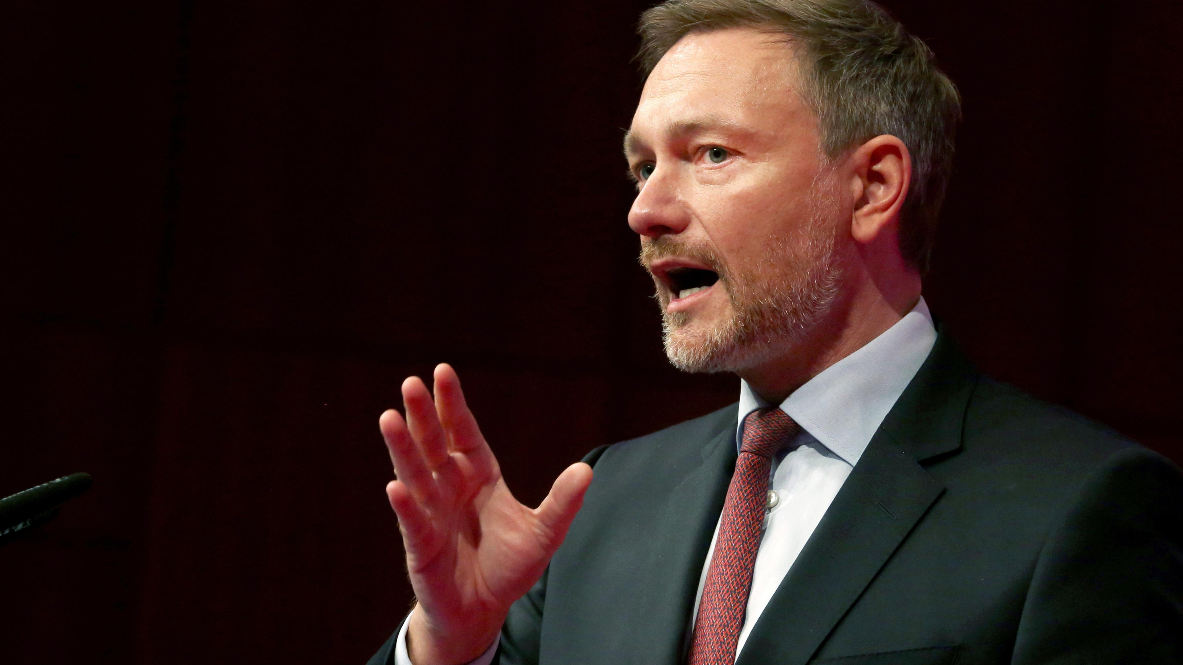 Кристиан линдер. Министр финансов кристиан линднер. Министр финансов кристиан линднер. Видмайер кристиан фрг. Министр финансов германии кристиан линднер фото.