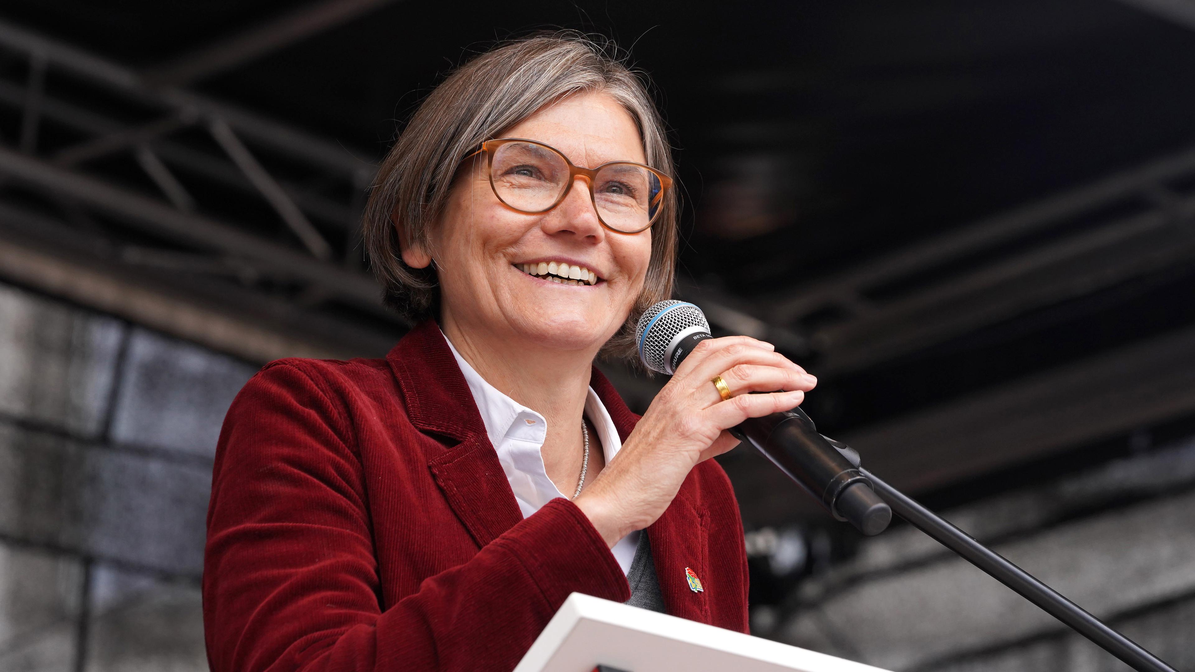 Christiane Benner, aufgenommen am 01.05.2022 in Stuttgart
