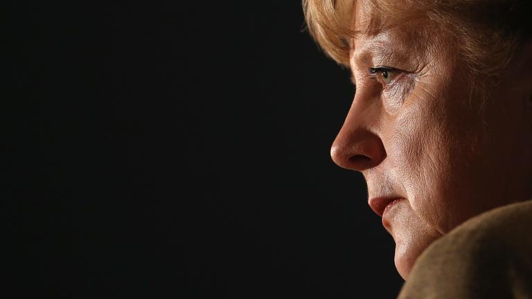 "ZDFzeit: Mensch Merkel! - Die Kanzlerin und die Deutschen": Angela Merkel im Profil in Nahaufnahme.