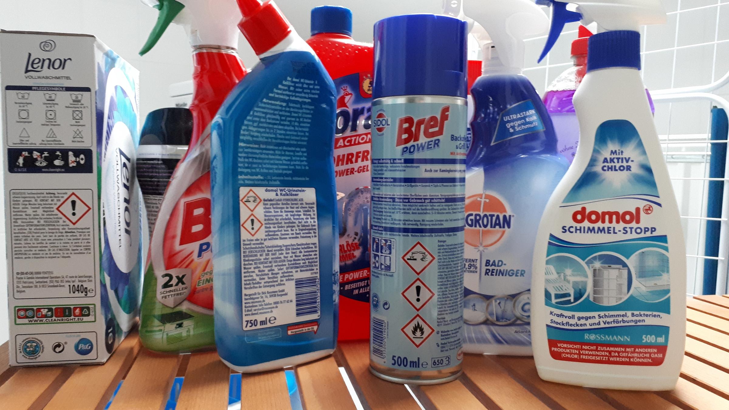 "planet e.: Gefährlich sauber - die Risiken des Putzwahns": Reiniger für den privaten Gebrauch.