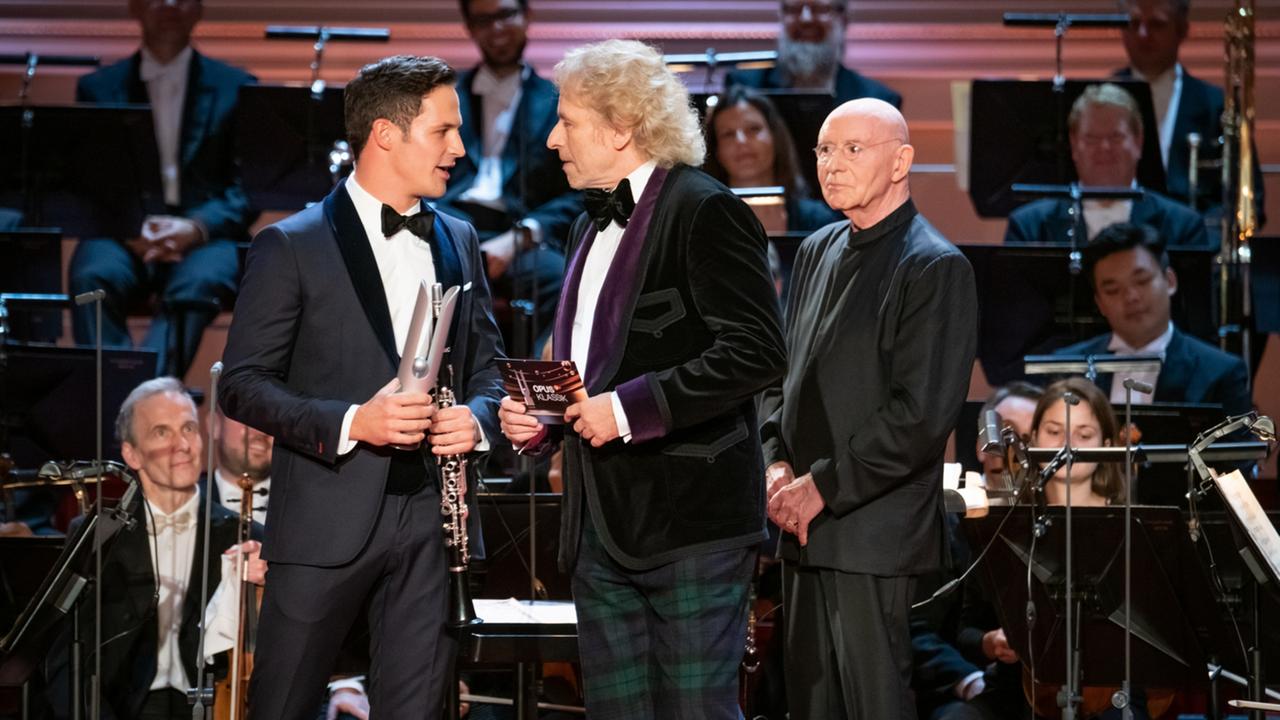 OPUS KLASSIK 2019: v.l.n.r.: Andreas Ottensamer, Thomas Gottschalk, Christoph Eschenbach